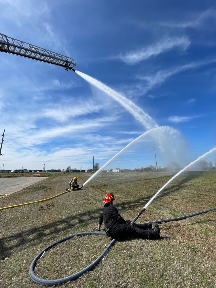 flowing water thru hoses and the aerial